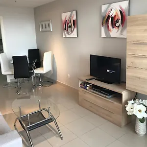  Apartment Victoria 1